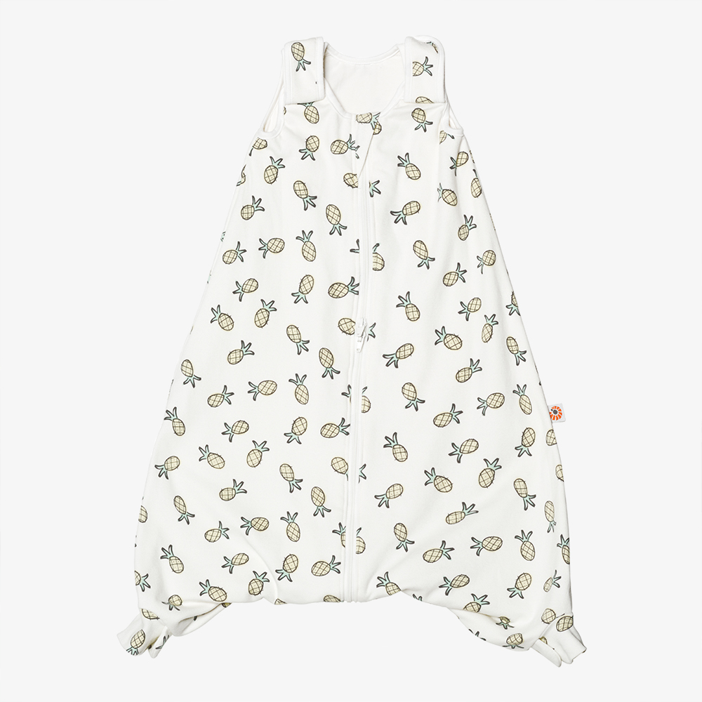 On the Move Sleep Bag: Pineapples-Mid-weight-M (6 - 18 Mos)